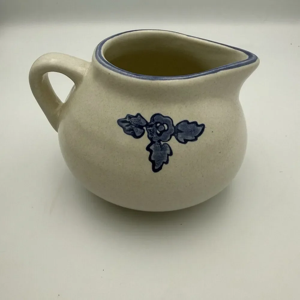 Vintage Pfaltzgraff Yorktowne 3-Pc Coffee/Tea Set 7-490 22Y 23Y - Made in USA